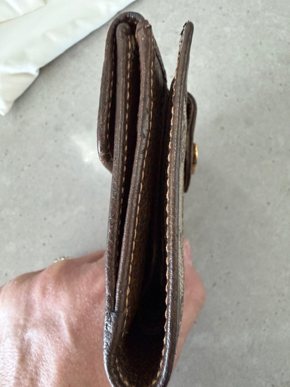 EUC Gucci Brown GG Canvas Bifold Wallet with Web Stripe - Picture 6 of 8